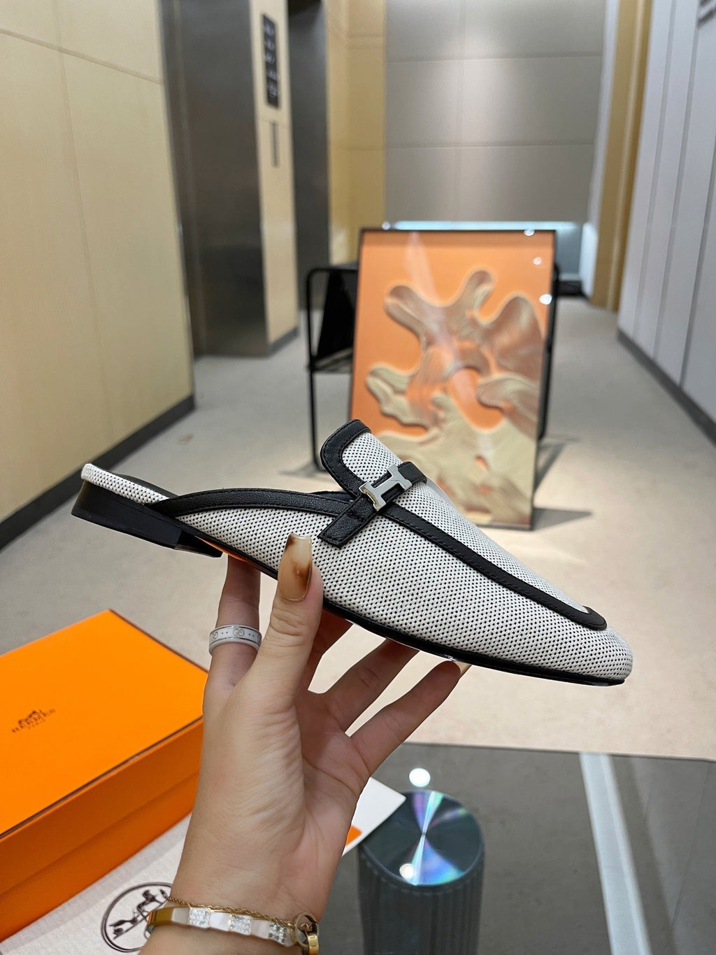 HERMES GROUPIE MULE BLACK MIX SILVER LAMBSKIN