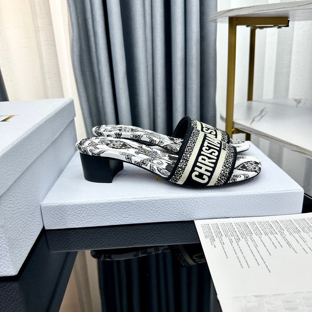 DIOR CD Mule Dway Heeled Slide 45mm Style 63