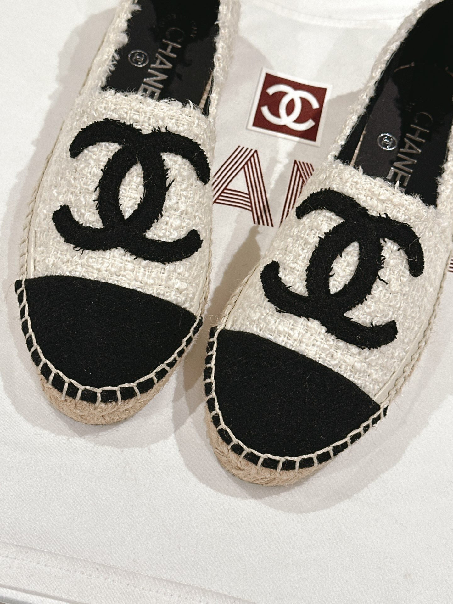 CHANEL ESPADRILLES LOAFERS IN WHITE TWEED WITH BLACK LOGO