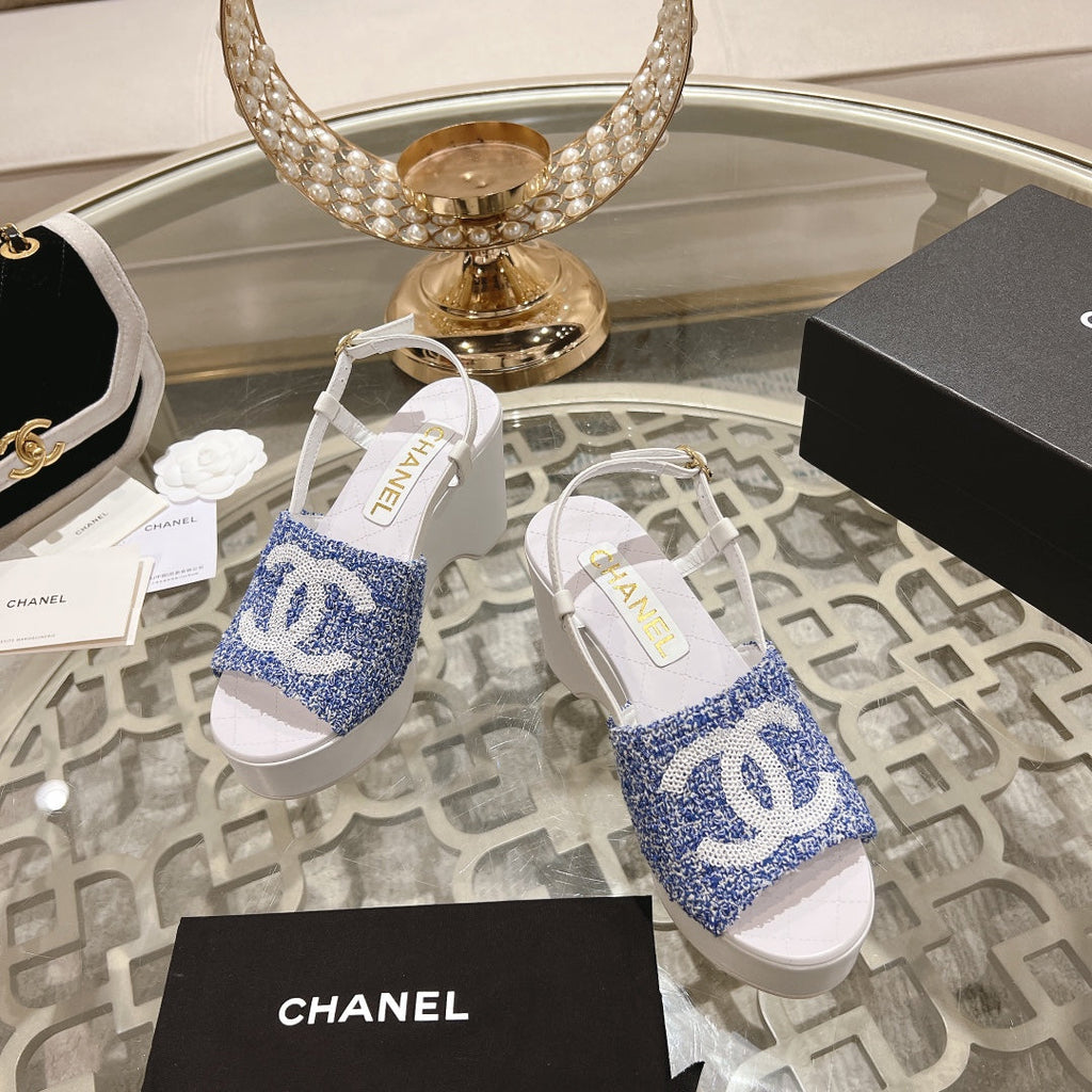 CHANEL WEDGE SANDALS IN SAPPHIRE BLUE FABRIC WITH WHITE LOGO