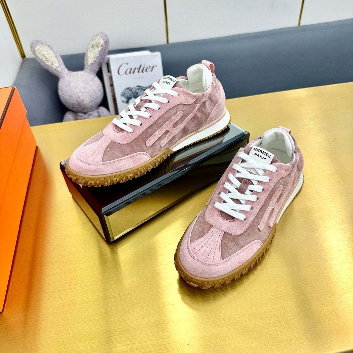HERMES JET SNEAKER IN LIGHT PINK SUEDE