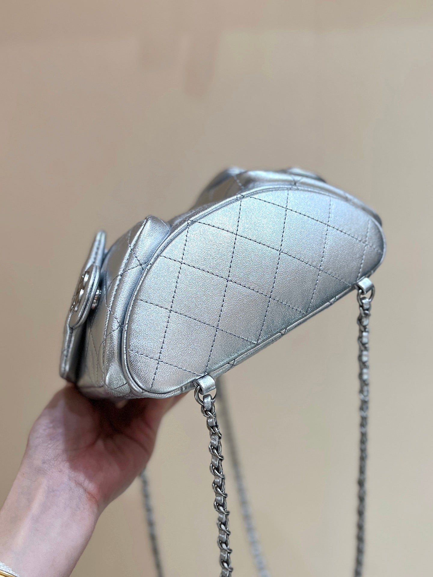 CHANEL DRAWSTRING BUCKET BACKPACK 24 IN SILVER-TONE LAMBSKIN SILVER HARDWARE