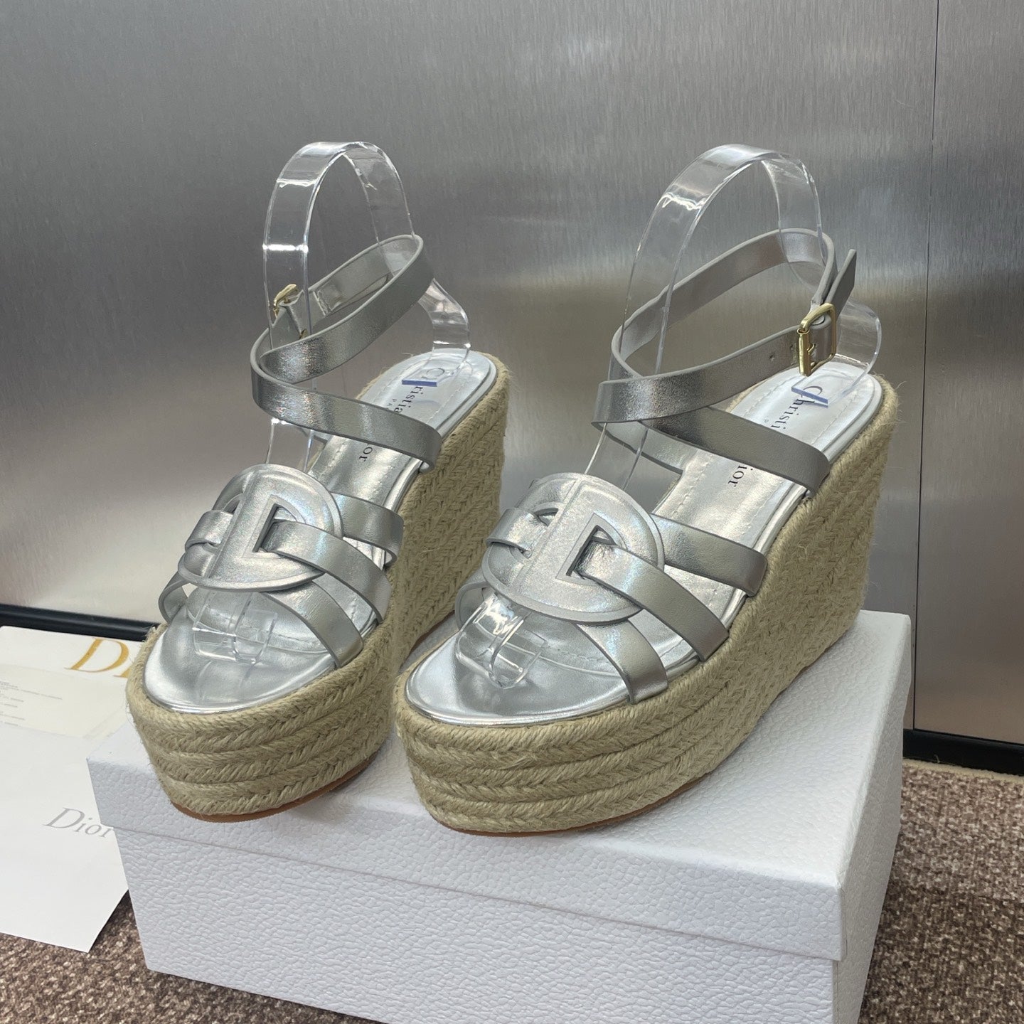 DIOR D-CLUB 25S HIGH HEEL WEDGE 100MM IN SILVER GLOSSY CALFSKIN RAFFIA SOLE